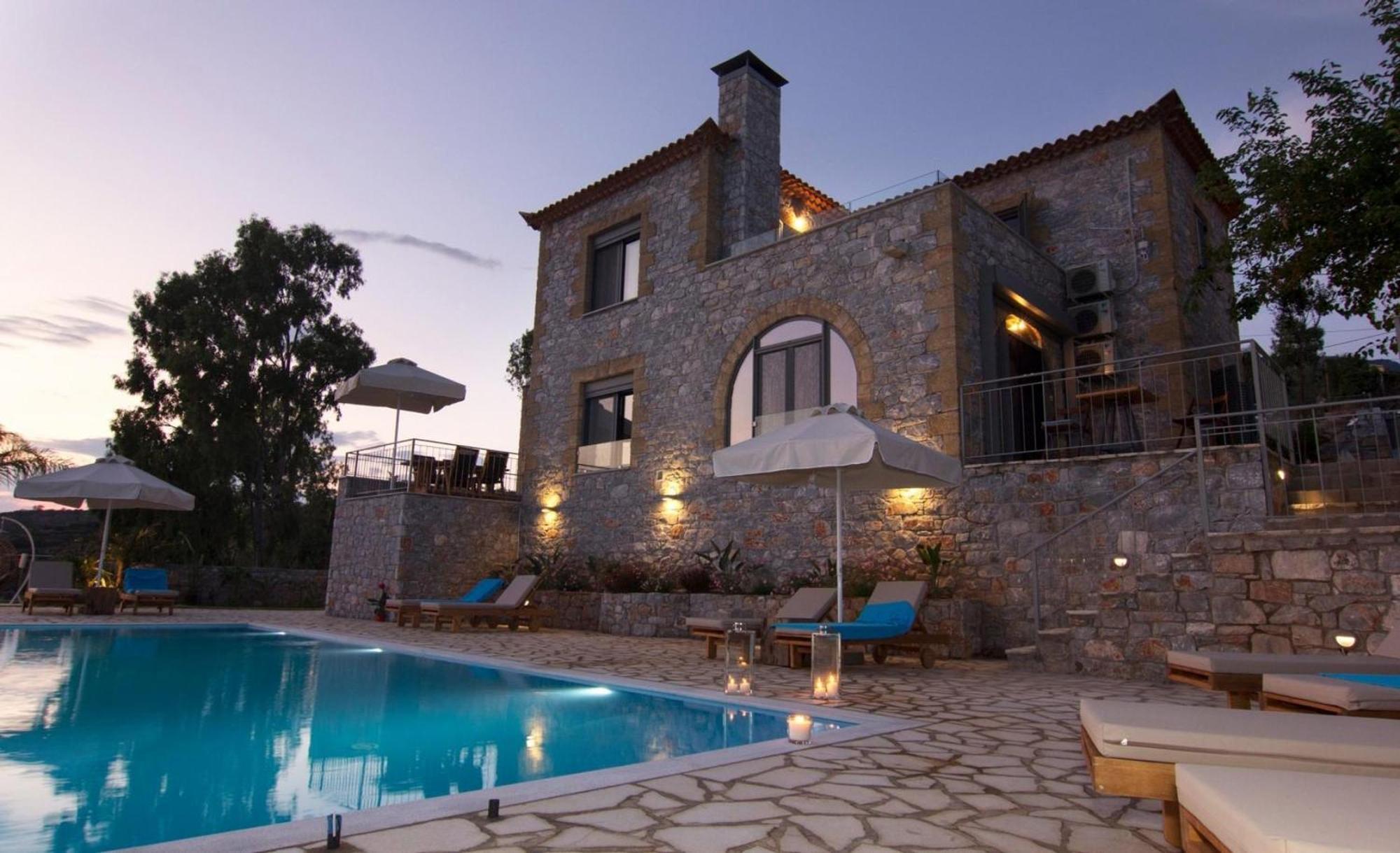 Elsa Villa By Elrin Villas Mani Neokhorion  ภายนอก รูปภาพ